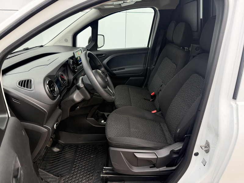 Fourgonnette, Utilitaire électrique Mercedes-Benz eCitan 112 Pro L1 Elektrisch 51kWh 284km WLTP LED Cruise Control Climate Control Carplay Parkeersensoren Achter: photos 6 Fourgonnette, Utilitaire électrique Mercedes-Benz eCitan 112 Pro L1 Elektrisch 51kWh 284km WLTP LED Cruise Control Climate Control Carplay Parkeersensoren Achter: photos 6