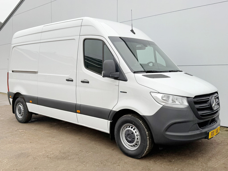 Mercedes-Benz eSprinter 312 L2H2 55kWh AIRCO 168km Actieradius Binnen 30 Minuten VOL Snellader - Fourgon utilitaire, Utilitaire électrique: photos 4 Mercedes-Benz eSprinter 312 L2H2 55kWh AIRCO 168km Actieradius Binnen 30 Minuten VOL Snellader - Fourgon utilitaire, Utilitaire électrique: photos 4