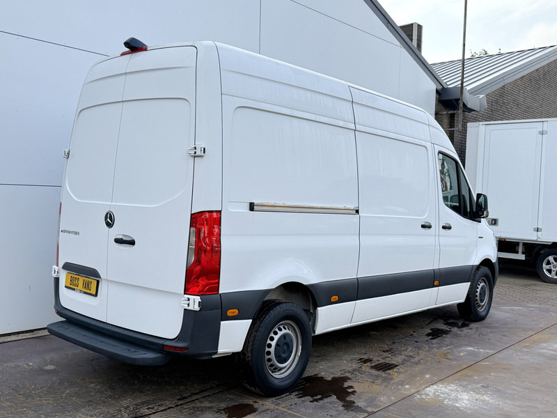 Mercedes-Benz eSprinter 312 L2H2 Elektrisch 41kWh 120km WLTP Climate Control Camera Stoelverwarming - Fourgon utilitaire, Utilitaire électrique: photos 3 Mercedes-Benz eSprinter 312 L2H2 Elektrisch 41kWh 120km WLTP Climate Control Camera Stoelverwarming - Fourgon utilitaire, Utilitaire électrique: photos 3
