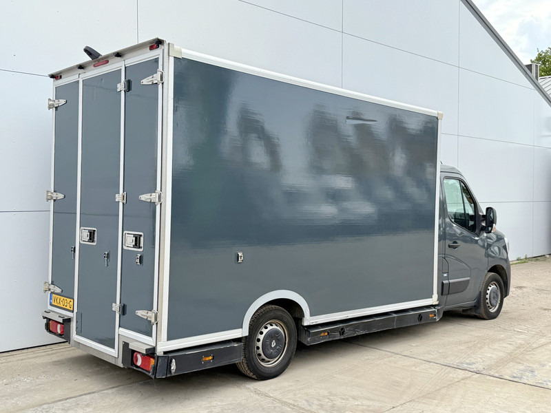 Renault Master 150pk Automaat Luchtvering Airco Cruise Control Plancher Foodtruck Meubelbak Paardenwagen - Fourgon: photos 3 Renault Master 150pk Automaat Luchtvering Airco Cruise Control Plancher Foodtruck Meubelbak Paardenwagen - Fourgon: photos 3