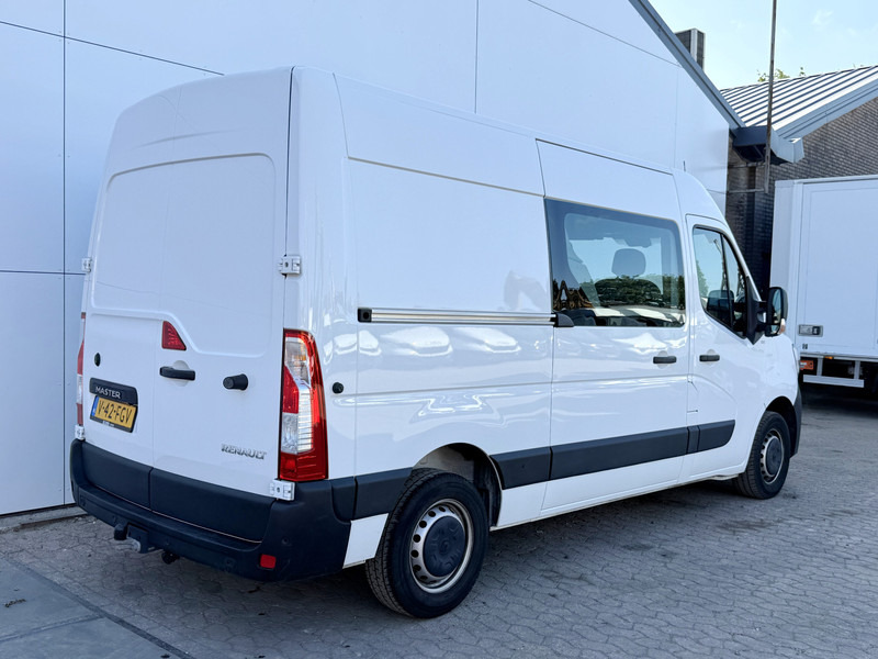 Renault Master T35 2.3 dCi 180PK **Fabrieksgrantie tot 04-2026** L2H2 Dubbele Cabine Airco Cruise Control Trekhaak Camera APK to 4-2027 - Fourgon utilitaire, Utilitaire double cabine: photos 3 Renault Master T35 2.3 dCi 180PK **Fabrieksgrantie tot 04-2026** L2H2 Dubbele Cabine Airco Cruise Control Trekhaak Camera APK to 4-2027 - Fourgon utilitaire, Utilitaire double cabine: photos 3