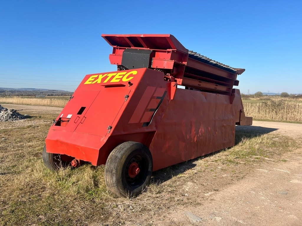 Extec Boxer - Crible: photos 3 Extec Boxer - Crible: photos 3