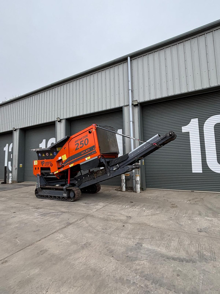 Broyeur industriel Arjes Impaktor 250: photos 7 Broyeur industriel Arjes Impaktor 250: photos 7