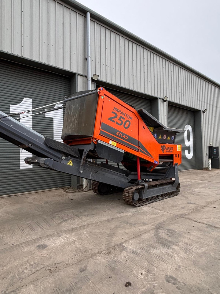 Broyeur industriel Arjes Impaktor 250: photos 8 Broyeur industriel Arjes Impaktor 250: photos 8