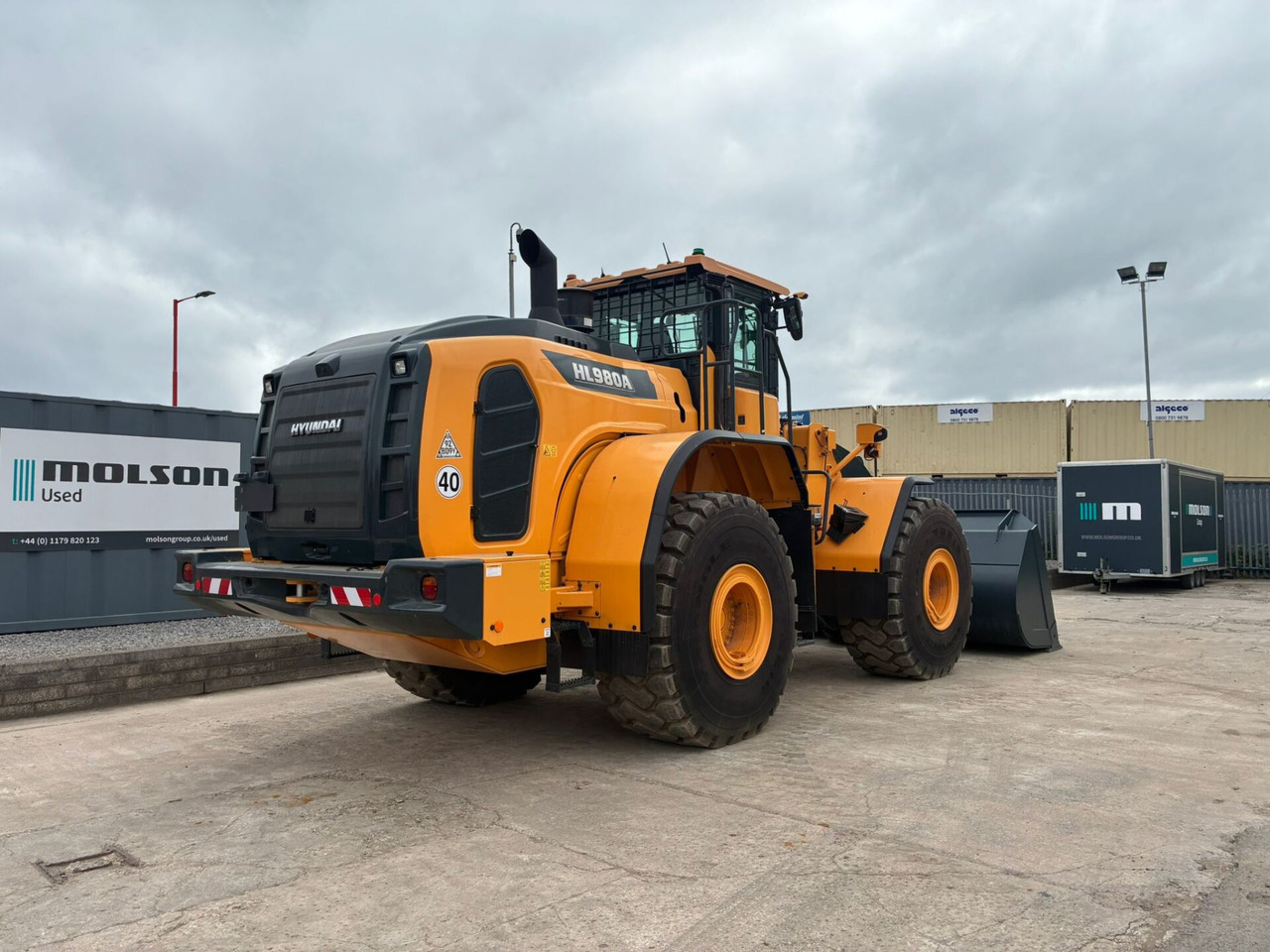 Hyundai HL980A - Chargeuse sur pneus: photos 5 Hyundai HL980A - Chargeuse sur pneus: photos 5