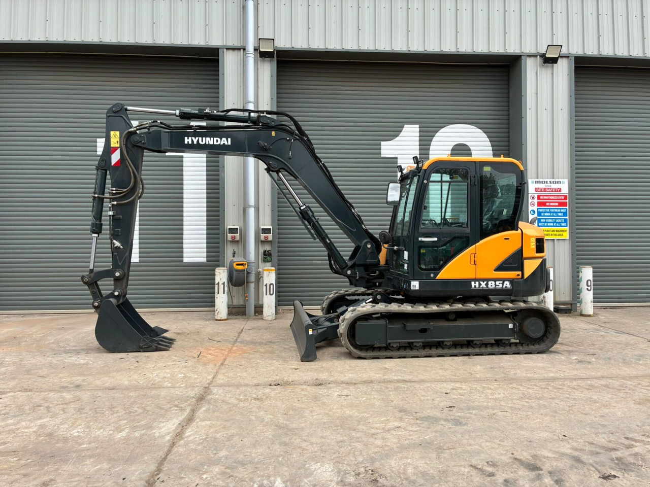 Hyundai HX85A - Mini pelle: photos 2 Hyundai HX85A - Mini pelle: photos 2