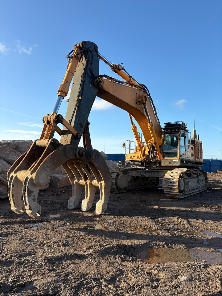 Hyundai R800LC-9 Long Reach - Pelle sur chenille: photos 1 Hyundai R800LC-9 Long Reach - Pelle sur chenille: photos 1