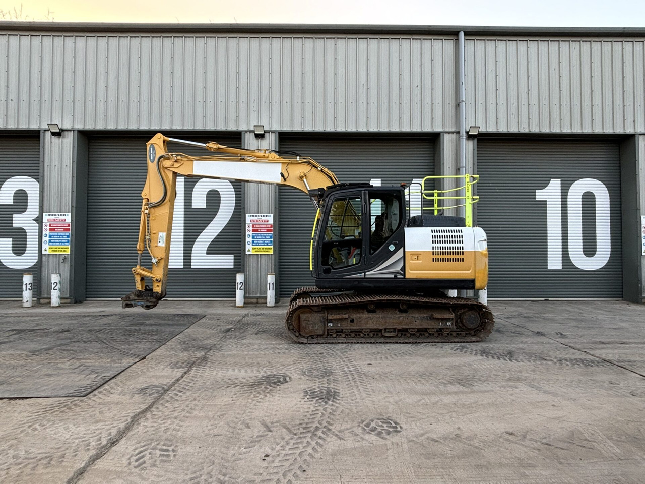 Kobelco SK130LC-11 - Pelle sur chenille: photos 2 Kobelco SK130LC-11 - Pelle sur chenille: photos 2