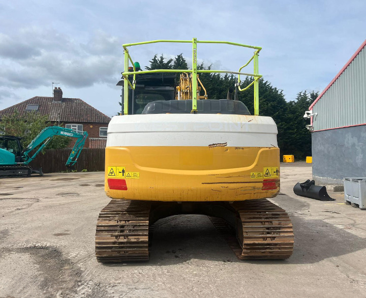 Kobelco SK130LC-11 - Pelle sur chenille: photos 4 Kobelco SK130LC-11 - Pelle sur chenille: photos 4