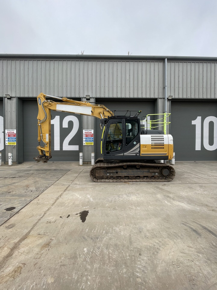Kobelco SK130LC-11 - Pelle sur chenille: photos 2 Kobelco SK130LC-11 - Pelle sur chenille: photos 2