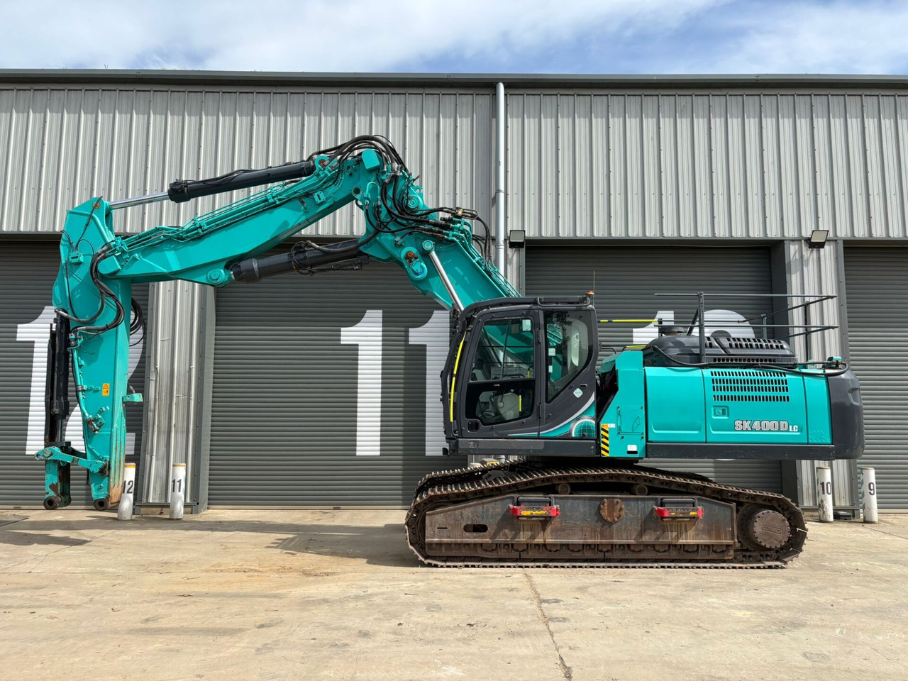 Kobelco SK400DLC-10 25m 3 Piece Demolition Arm - Pelle sur chenille: photos 2 Kobelco SK400DLC-10 25m 3 Piece Demolition Arm - Pelle sur chenille: photos 2