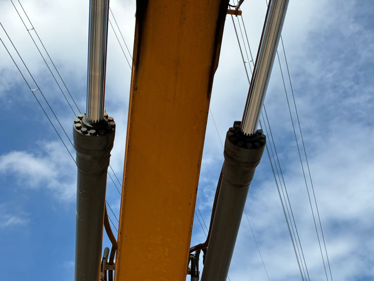 Pelle de manutention Liebherr LH40M: photos 10