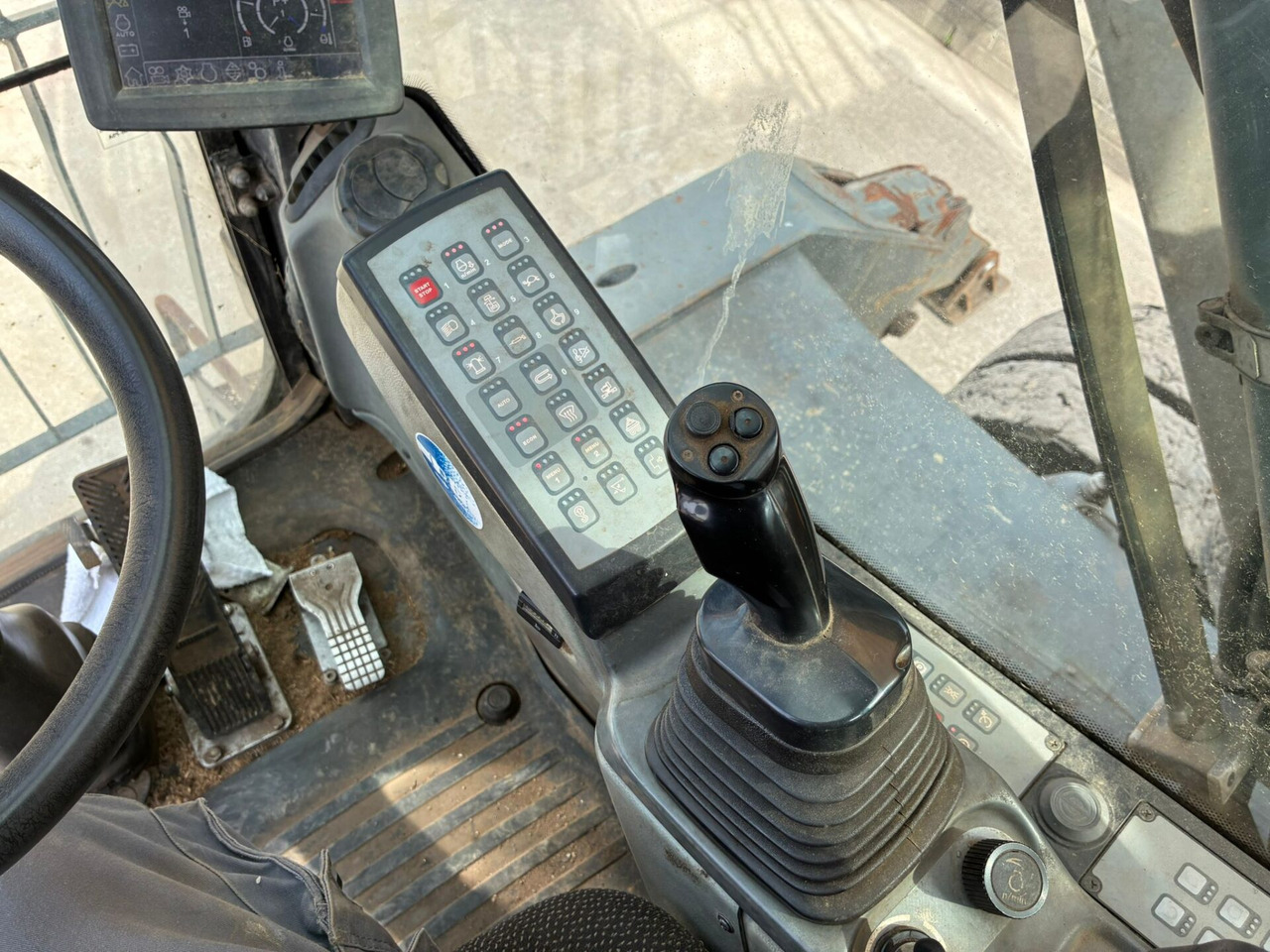 Pelle de manutention Liebherr LH40M: photos 24