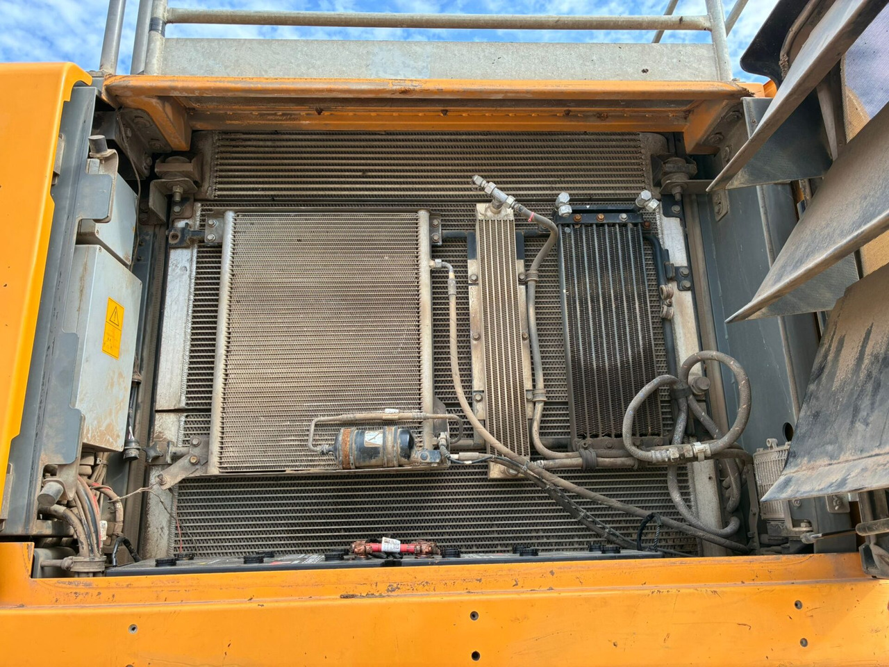 Pelle de manutention Liebherr LH40M: photos 27