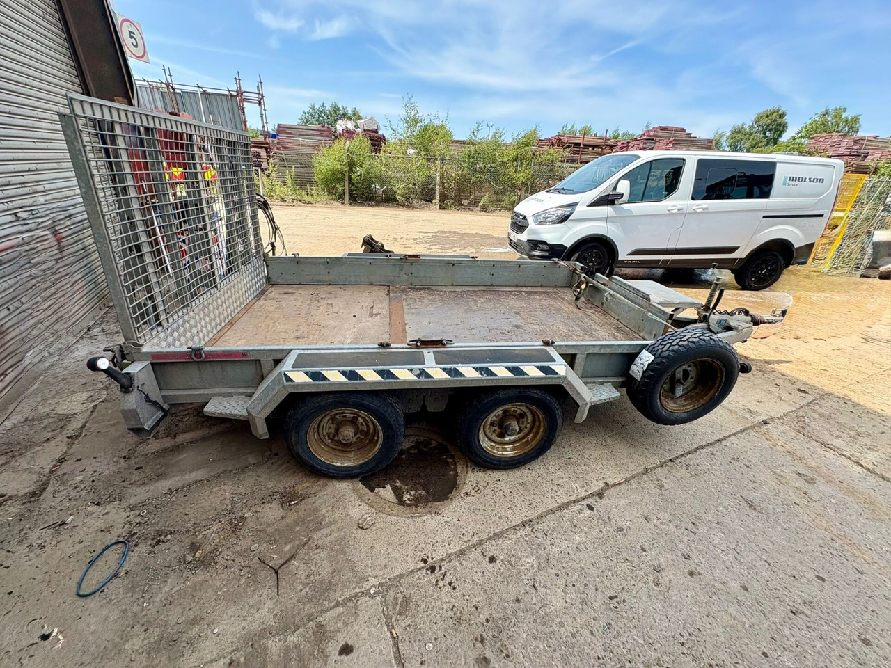 Nugent Trailer - Remorque porte engin: photos 4 Nugent Trailer - Remorque porte engin: photos 4