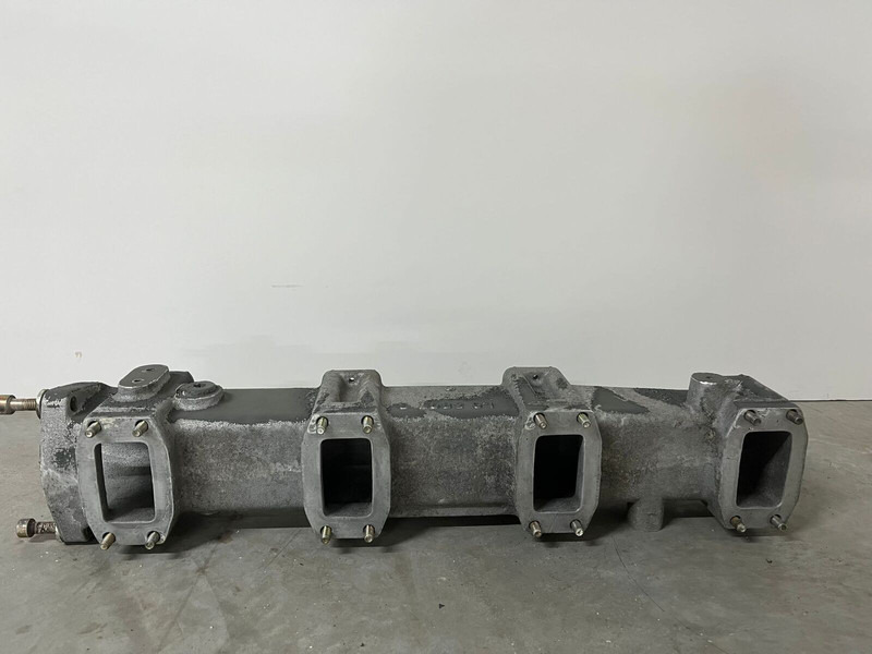 Liebherr A974 / P974 / R942 / R944 - Moteur et pièces: photos 4 Liebherr A974 / P974 / R942 / R944 - Moteur et pièces: photos 4