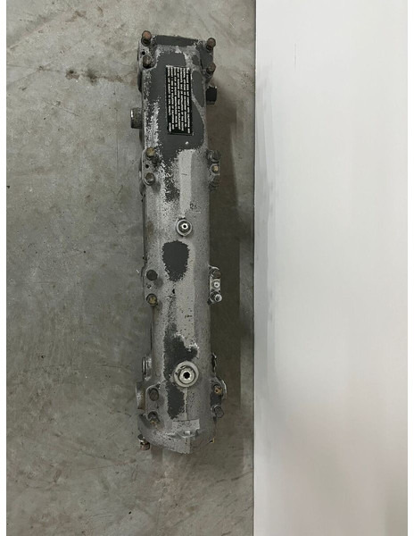 Liebherr A974 / P974 / R942 / R944 / R954 / R964 / R974 / R974B - A 974 / P 974 / R 942 / R 944 / R 954 / R 964 / R 974 / R 974B - Tuyau d'admission d'air: photos 1 Liebherr A974 / P974 / R942 / R944 / R954 / R964 / R974 / R974B - A 974 / P 974 / R 942 / R 944 / R 954 / R 964 / R 974 / R 974B - Tuyau d'admission d'air: photos 1