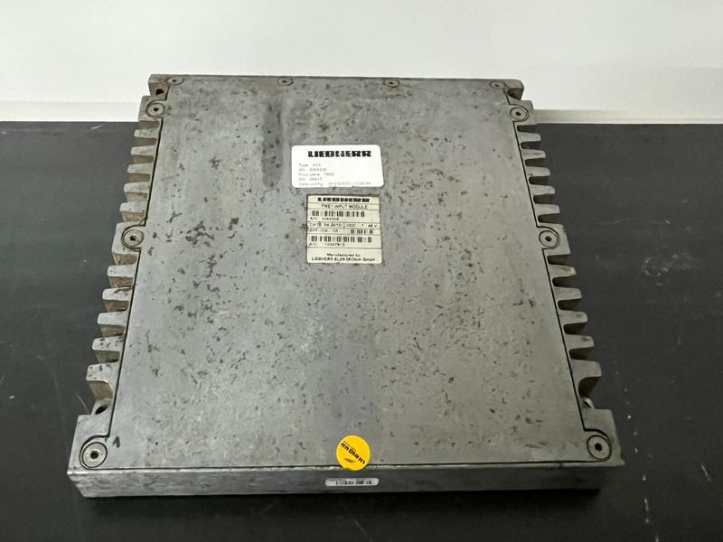 Liebherr Control PME1 input module - Bloc de gestion: photos 1 Liebherr Control PME1 input module - Bloc de gestion: photos 1