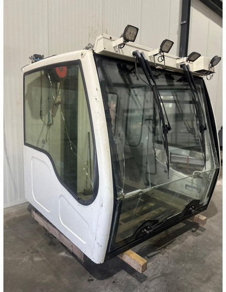 Liebherr EP934C, EP944C, EP954C, R964C, R974C R 964 C HD R 974 C HD - Cabine et intérieur: photos 1 Liebherr EP934C, EP944C, EP954C, R964C, R974C R 964 C HD R 974 C HD - Cabine et intérieur: photos 1