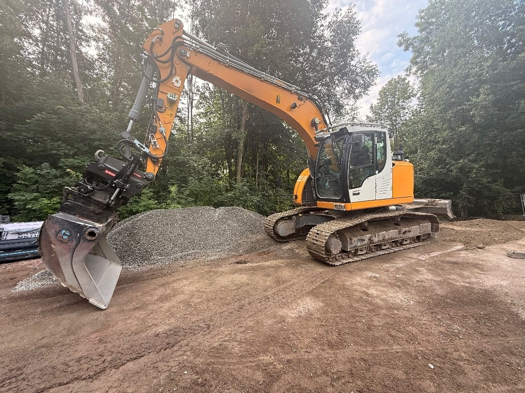 Liebherr R920 Compact LC - Pelle sur chenille: photos 2 Liebherr R920 Compact LC - Pelle sur chenille: photos 2