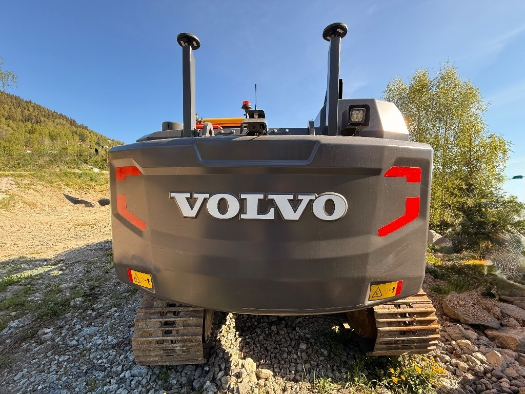 Volvo EC160EL - Pelle sur chenille: photos 5 Volvo EC160EL - Pelle sur chenille: photos 5