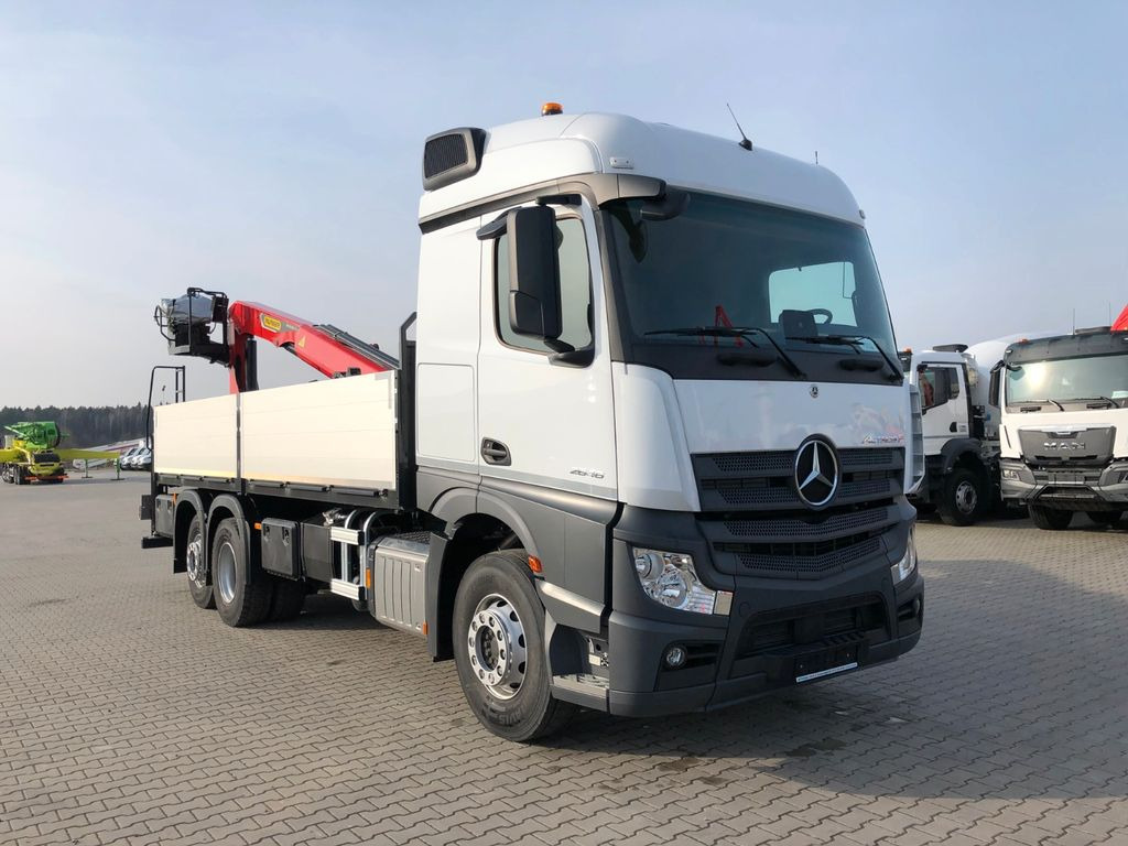 Mercedes-Benz ACTROS F 2646 PALFINGER PK 20.501 L - Camion plateau, Camion grue: photos 1 Mercedes-Benz ACTROS F 2646 PALFINGER PK 20.501 L - Camion plateau, Camion grue: photos 1