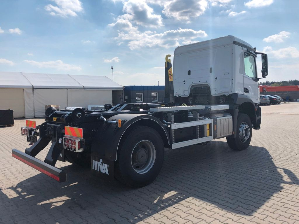 Mercedes-Benz AROCS 2136 Abrollkipper HYVA HKS-12-37-S - Camion ampliroll: photos 5 Mercedes-Benz AROCS 2136 Abrollkipper HYVA HKS-12-37-S - Camion ampliroll: photos 5