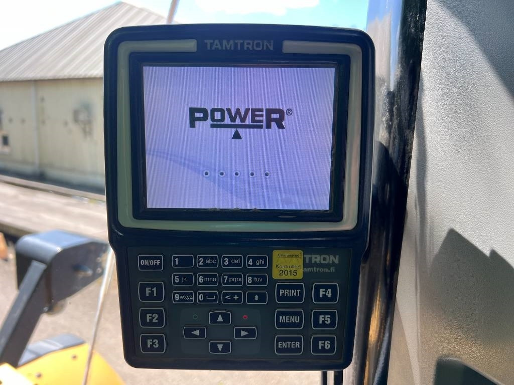 Chargeuse sur pneus CAT 972 M: photos 14