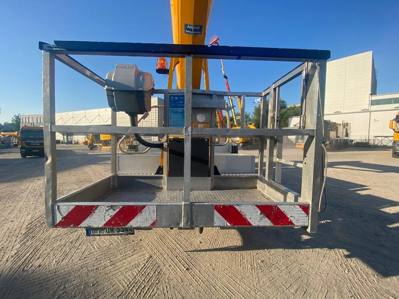 Ruthmann T 330 - Camion avec nacelle: photos 5 Ruthmann T 330 - Camion avec nacelle: photos 5