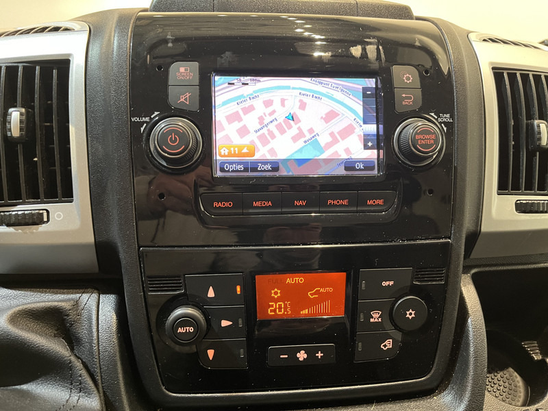Fourgonnette Fiat Ducato 2.3 MultiJet L2H2 120 PK / Euro 6 / Airco / Camera / Cruise Control / Trekhaak / Navigatie / 3-Zits / 72.600 KM !!: photos 7