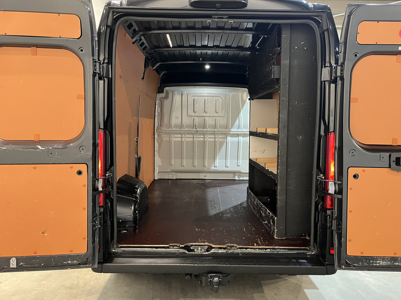 Fourgonnette Fiat Ducato 2.3 MultiJet L2H2 120 PK / Euro 6 / Airco / Camera / Cruise Control / Trekhaak / Navigatie / 3-Zits / 72.600 KM !!: photos 18