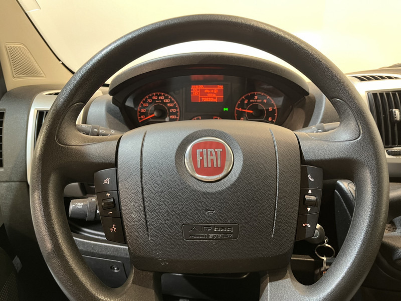 Fourgonnette Fiat Ducato 2.3 MultiJet L2H2 120 PK / Euro 6 / Airco / Camera / Cruise Control / Trekhaak / Navigatie / 3-Zits / 72.600 KM !!: photos 9