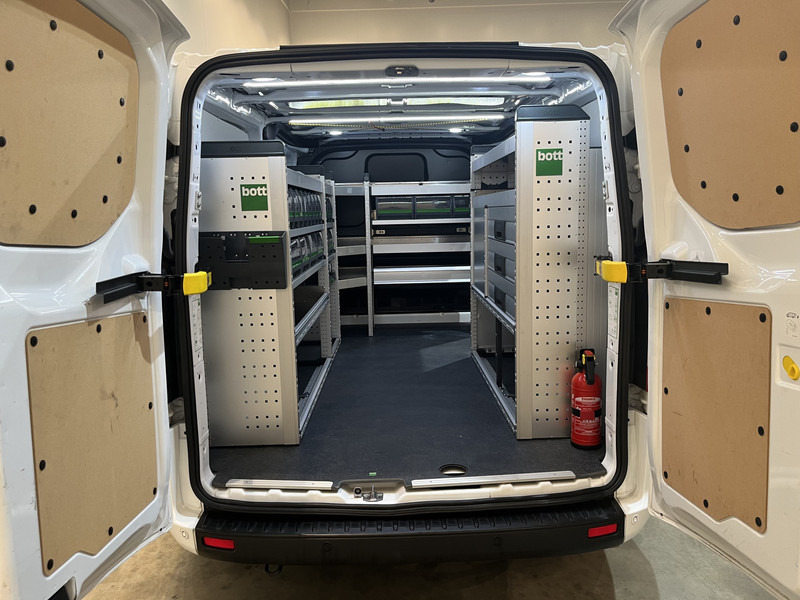 Ford Transit Custom 300 2.0 TDCI L2H1 Trend / Servicebus / Bott Inrichting / Euro 6 / Airco / CarPlay / Camera / Navigatie / 3-Zits - Fourgonnette: photos 4 Ford Transit Custom 300 2.0 TDCI L2H1 Trend / Servicebus / Bott Inrichting / Euro 6 / Airco / CarPlay / Camera / Navigatie / 3-Zits - Fourgonnette: photos 4
