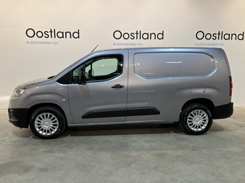 Toyota PROACE CITY 1.5 D-4D Live Long 130 PK / Euro 6 / Airco / Cruise Control / PDC / CarPlay / Navigatie / Trekhaak / - Fourgonnette: photos 2 Toyota PROACE CITY 1.5 D-4D Live Long 130 PK / Euro 6 / Airco / Cruise Control / PDC / CarPlay / Navigatie / Trekhaak / - Fourgonnette: photos 2