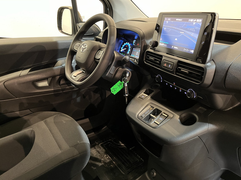 Toyota PROACE CITY Electric Live 50 kWh 100% elektrisch !! / CCS Snellader / Airco / Cruise Control / CarPlay / Navigatie / Camera / 980 KM !! Z.G.A.N. / BPM VRIJ !! - Fourgonnette, Utilitaire électrique: photos 3 Toyota PROACE CITY Electric Live 50 kWh 100% elektrisch !! / CCS Snellader / Airco / Cruise Control / CarPlay / Navigatie / Camera / 980 KM !! Z.G.A.N. / BPM VRIJ !! - Fourgonnette, Utilitaire électrique: photos 3