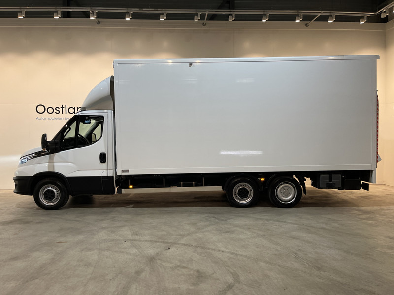 Iveco Daily 35S18 3.0 BE Clixtar Automaat Bakwagen met Laadklep / Laadvermogen 3.060 KG / Euro 6 / Luchtvering / Airco / Camera / CarPlay / Cruise Control / - Tracteur routier: photos 3 Iveco Daily 35S18 3.0 BE Clixtar Automaat Bakwagen met Laadklep / Laadvermogen 3.060 KG / Euro 6 / Luchtvering / Airco / Camera / CarPlay / Cruise Control / - Tracteur routier: photos 3