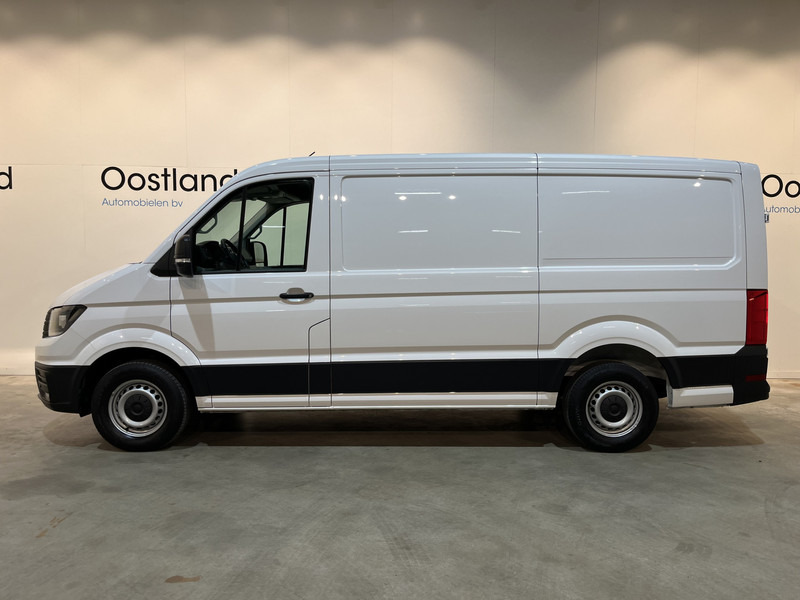 Volkswagen Crafter 30 2.0 TDI L3H2 140 PK Automaat / Euro 6 / Airco / Cruise Control / Camera / CarPlay / 3-Zits / 18.500 KM !! - Fourgonnette: photos 2 Volkswagen Crafter 30 2.0 TDI L3H2 140 PK Automaat / Euro 6 / Airco / Cruise Control / Camera / CarPlay / 3-Zits / 18.500 KM !! - Fourgonnette: photos 2