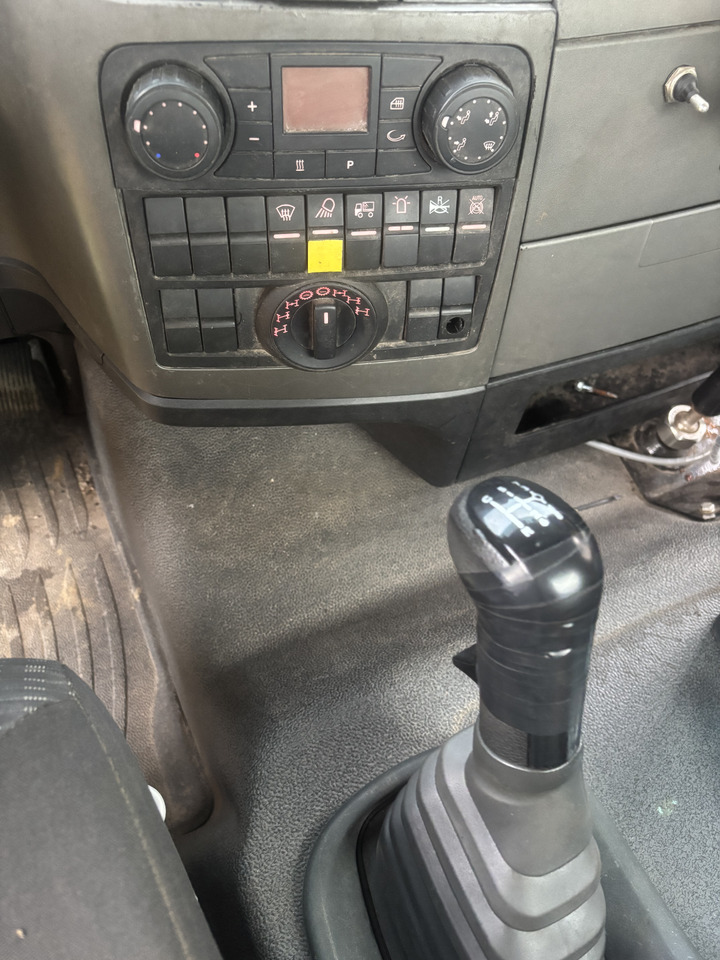 Crédit-bail MAN TGM 18.290 4X4 BB GRITTER/SPREADER/PLOUGH MAN TGM 18.290 4X4 BB GRITTER/SPREADER/PLOUGH: photos 11