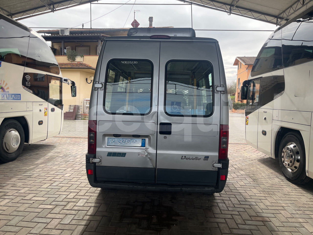 Fiat Ducato Maxi - Autocar: photos 5 Fiat Ducato Maxi - Autocar: photos 5