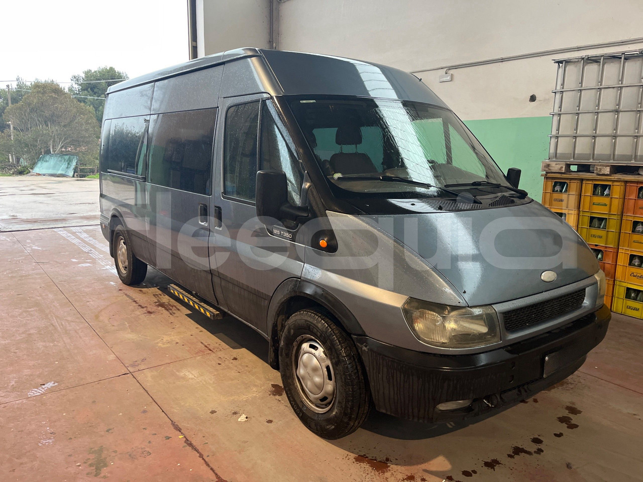 Ford Transit - Minibus, Transport de personnes: photos 1 Ford Transit - Minibus, Transport de personnes: photos 1