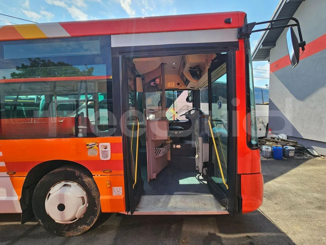 Bus urbain Heuliez GX327: photos 14