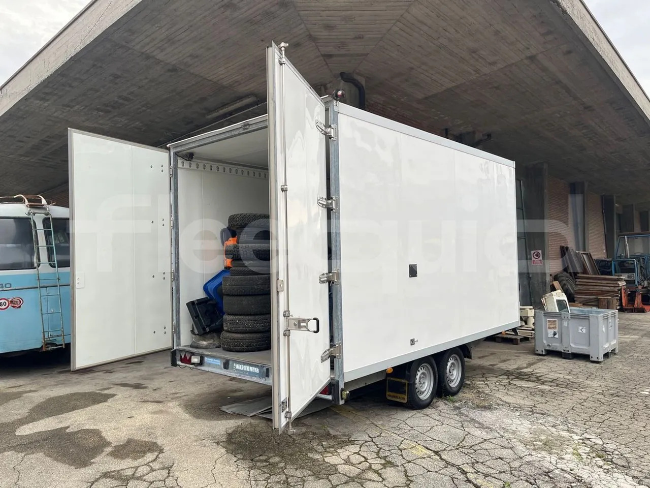 Humbaur Rimorchio - Autocar: photos 5 Humbaur Rimorchio - Autocar: photos 5