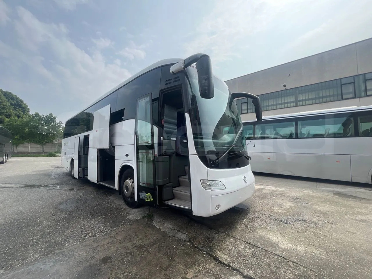 Irisbus New Domino - Autocar: photos 1 Irisbus New Domino - Autocar: photos 1