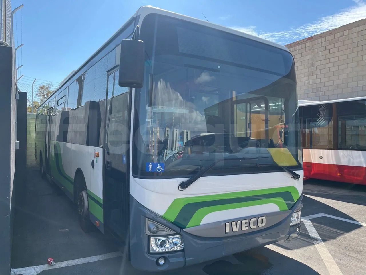 Iveco Crossway - Bus urbain: photos 1 Iveco Crossway - Bus urbain: photos 1