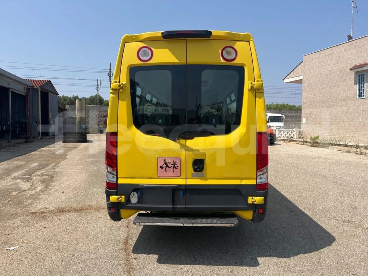 Iveco Daily - Bus scolaire: photos 5 Iveco Daily - Bus scolaire: photos 5