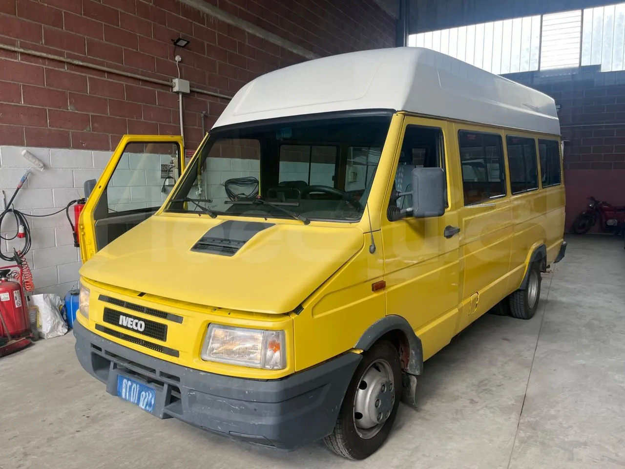 Iveco Daily - Bus scolaire: photos 3 Iveco Daily - Bus scolaire: photos 3