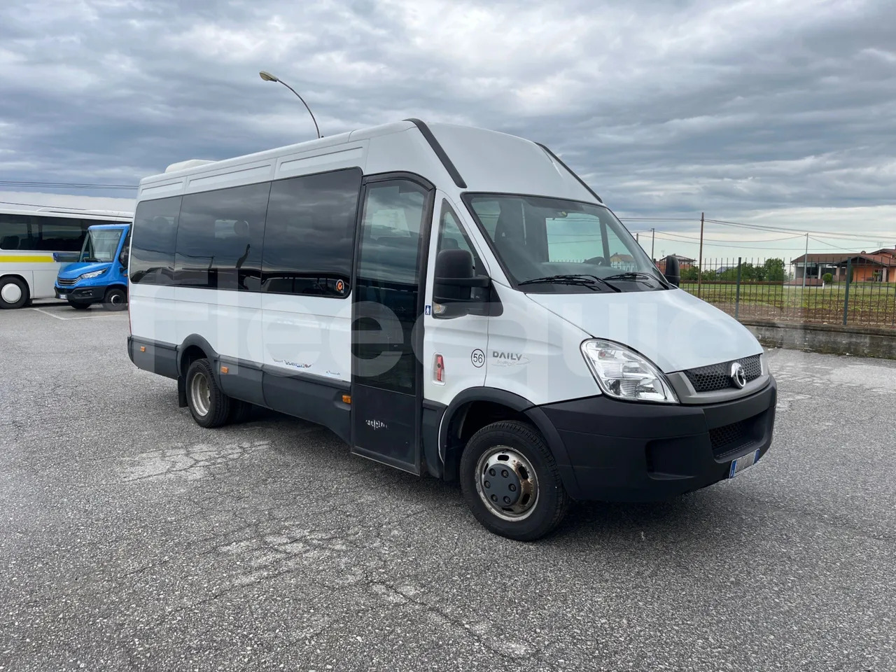 Iveco Daily - Minibus, Transport de personnes: photos 1 Iveco Daily - Minibus, Transport de personnes: photos 1