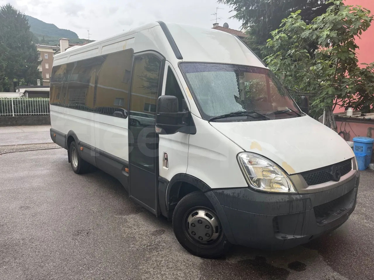 Iveco Daily - Minibus, Transport de personnes: photos 1 Iveco Daily - Minibus, Transport de personnes: photos 1