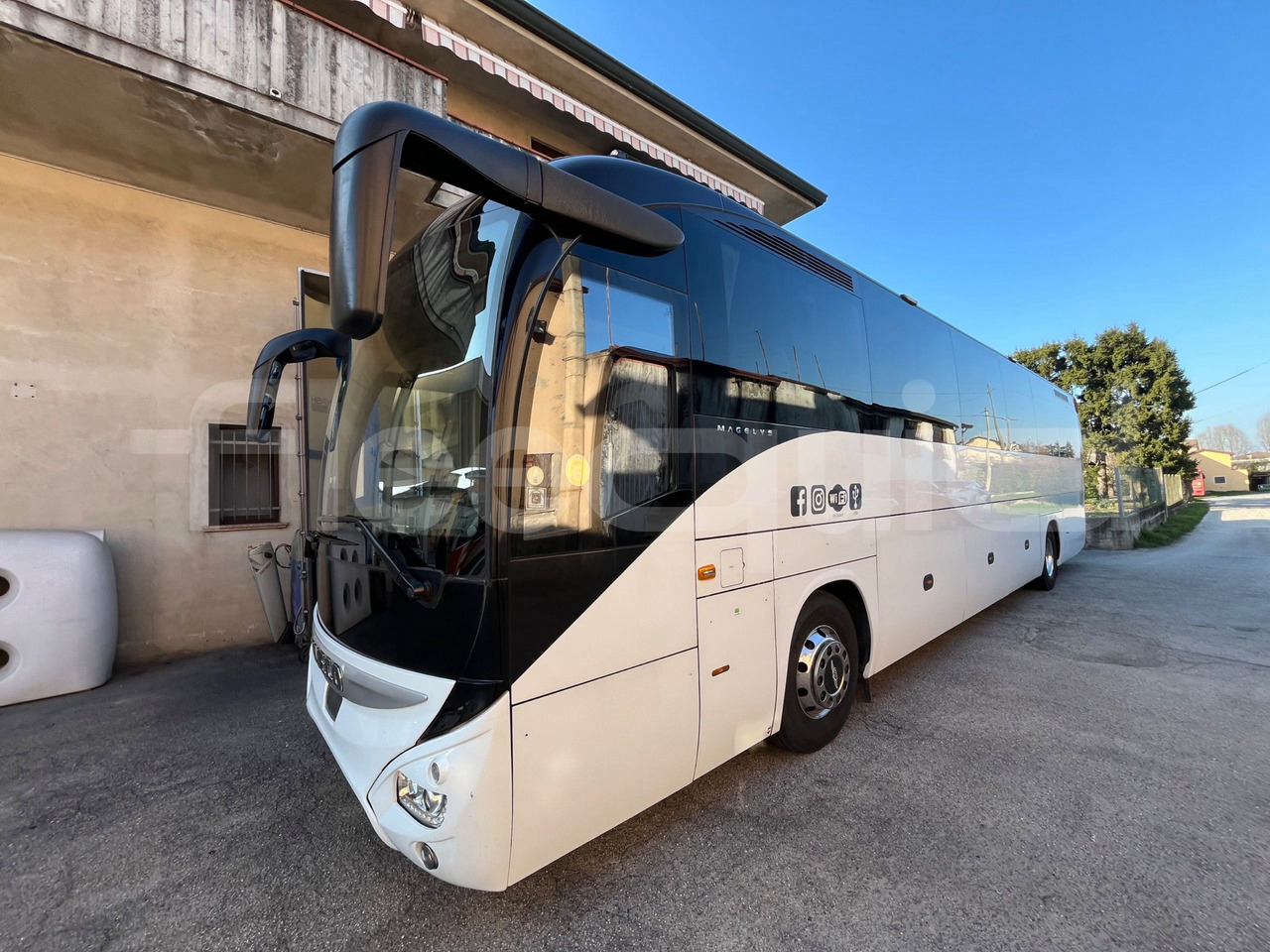 Iveco Magelys - Autocar: photos 4 Iveco Magelys - Autocar: photos 4