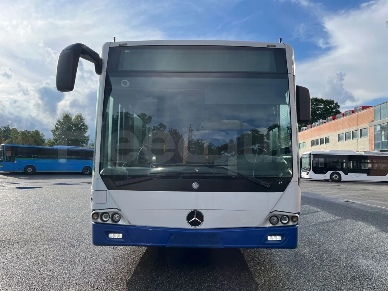 Mercedes-Benz Conecto - Bus urbain: photos 2 Mercedes-Benz Conecto - Bus urbain: photos 2